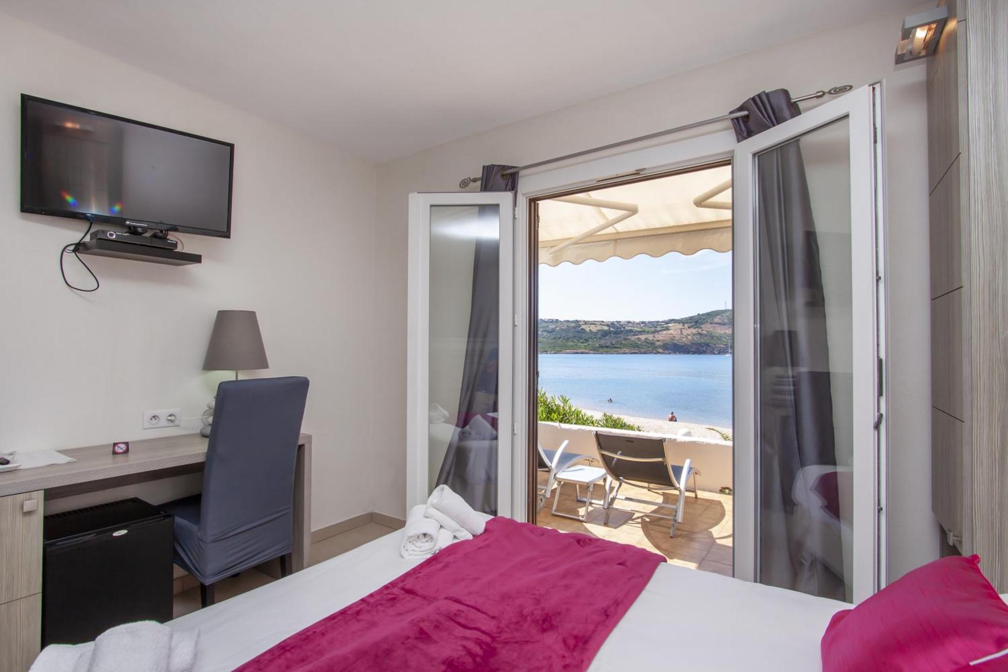 Hotel Et Residence Ta Kladia - Omigna Cargese Bagian luar foto
