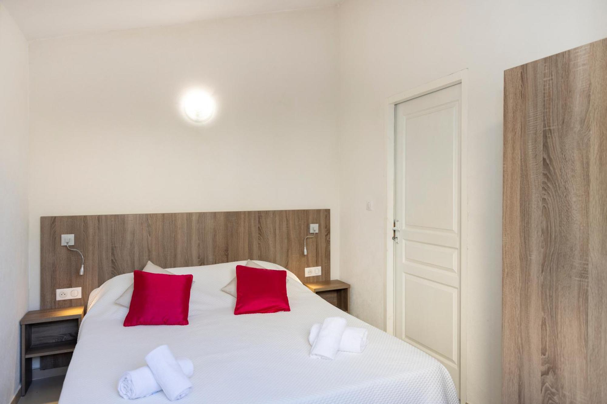 Hotel Et Residence Ta Kladia - Omigna Cargese Bagian luar foto